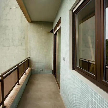 Luxury Near Fonte Luminosa Apartman *